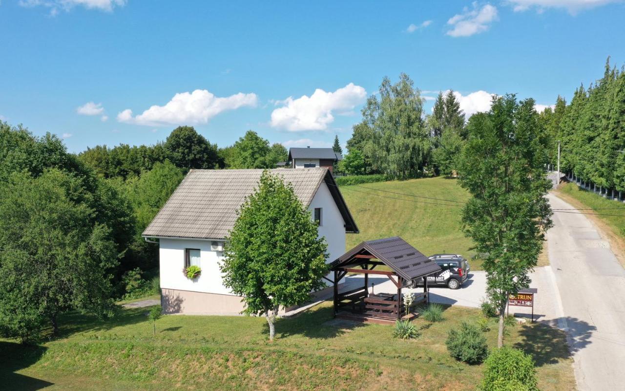 Holiday Home Ostrun Раковица Экстерьер фото