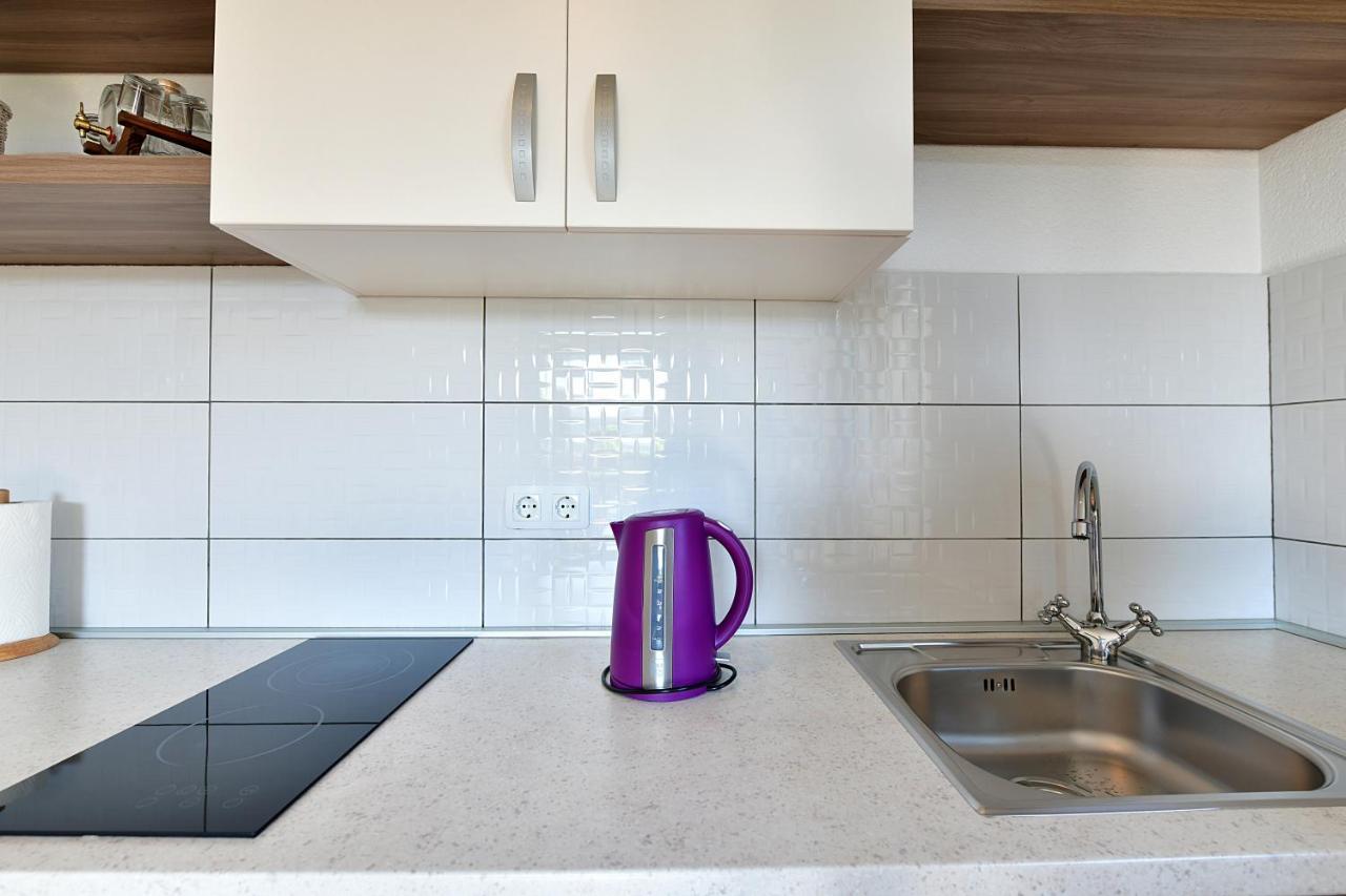 Holiday Home Ostrun Раковица Экстерьер фото