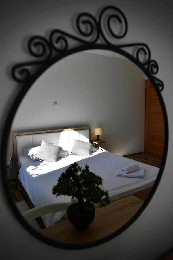 Holiday Home Ostrun Раковица Экстерьер фото