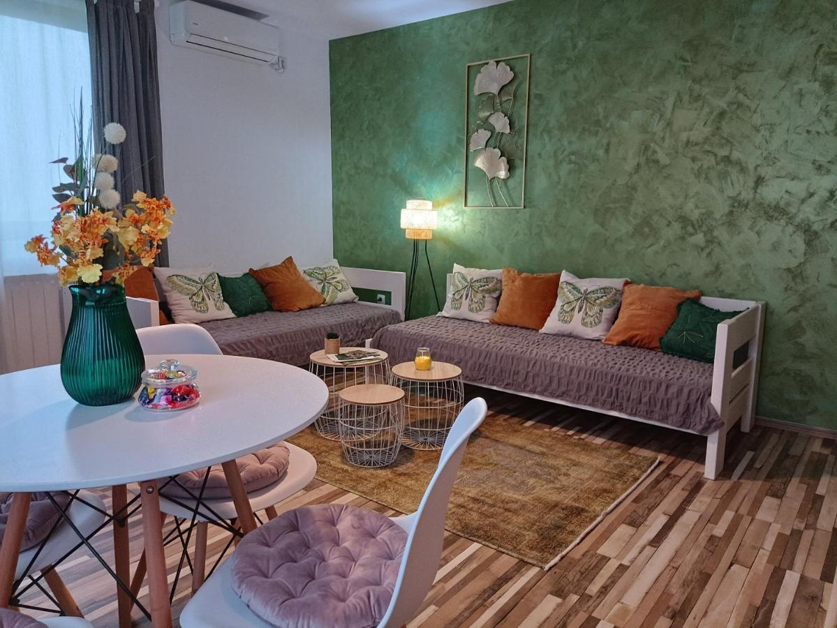 Holiday Home Ostrun Раковица Экстерьер фото